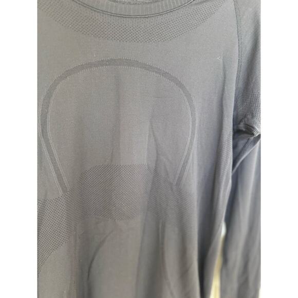 Lululemon navy swiftly tee long sleeve size 10 - Picture 3 of 4